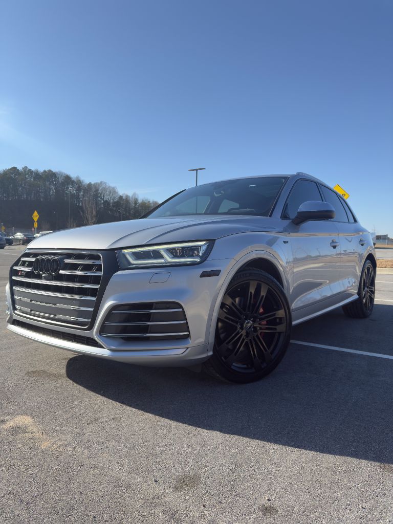 2018 Audi SQ5 Prestige's photo